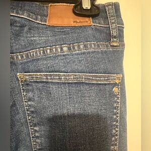 Madewell 9” Skinny Mid-rise